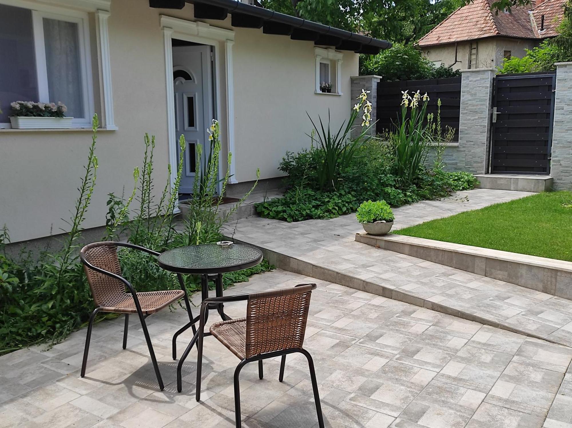 Garden Home Törökbálint Dış mekan fotoğraf